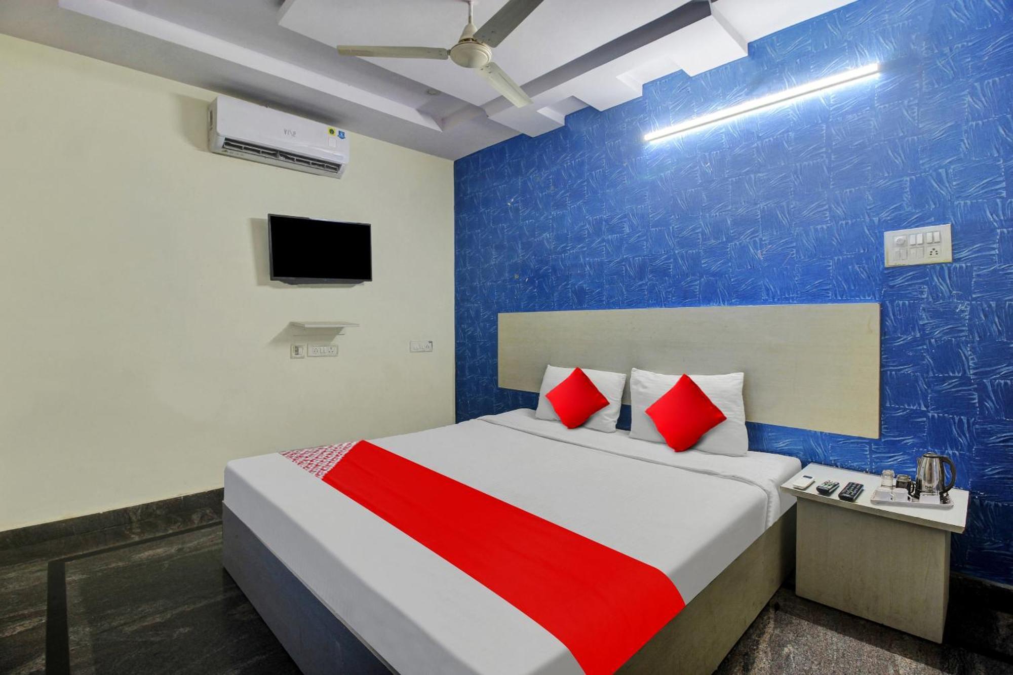 Hotel O Lavish Stay Sururnagar Luaran gambar
