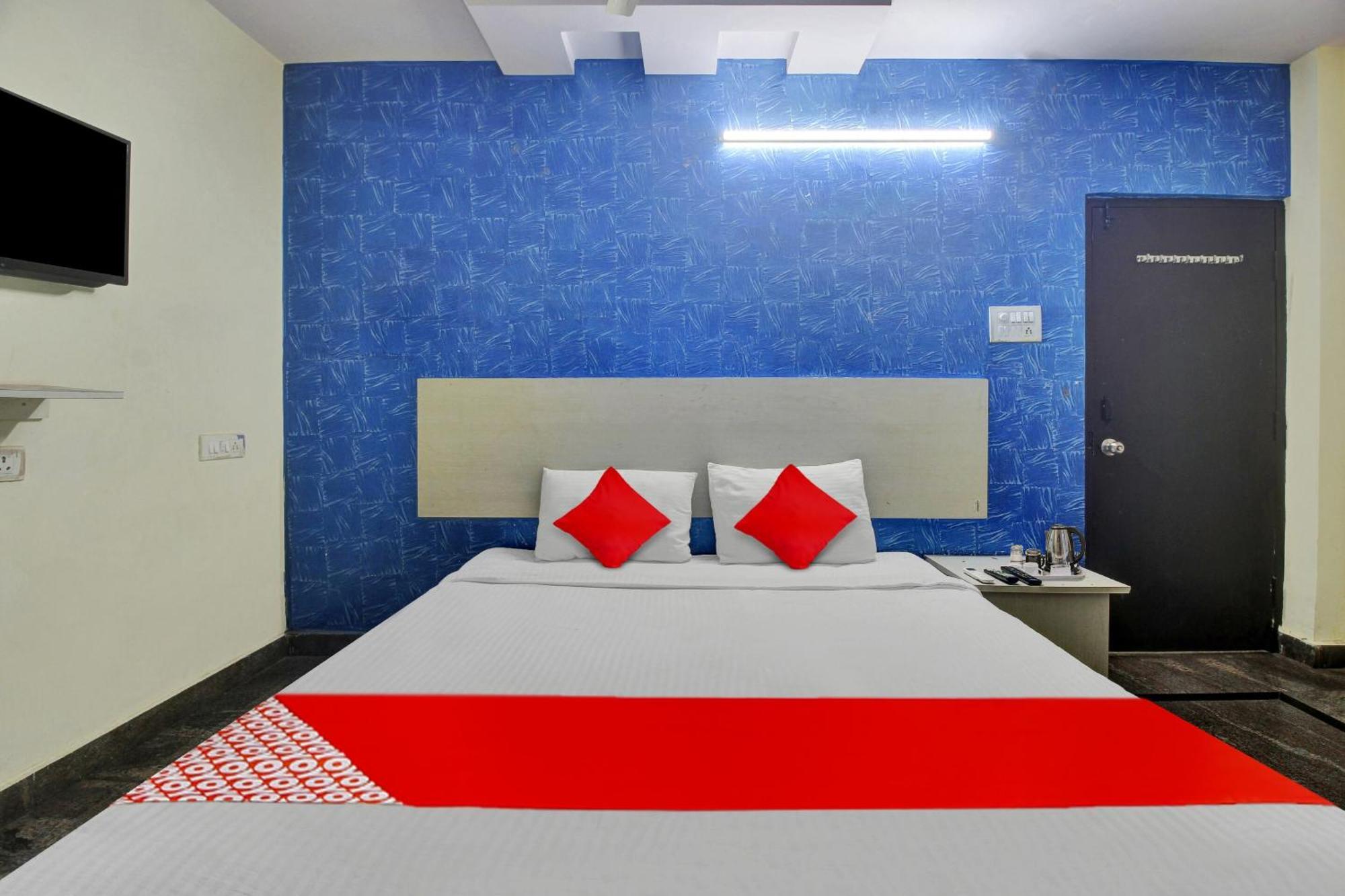 Hotel O Lavish Stay Sururnagar Luaran gambar