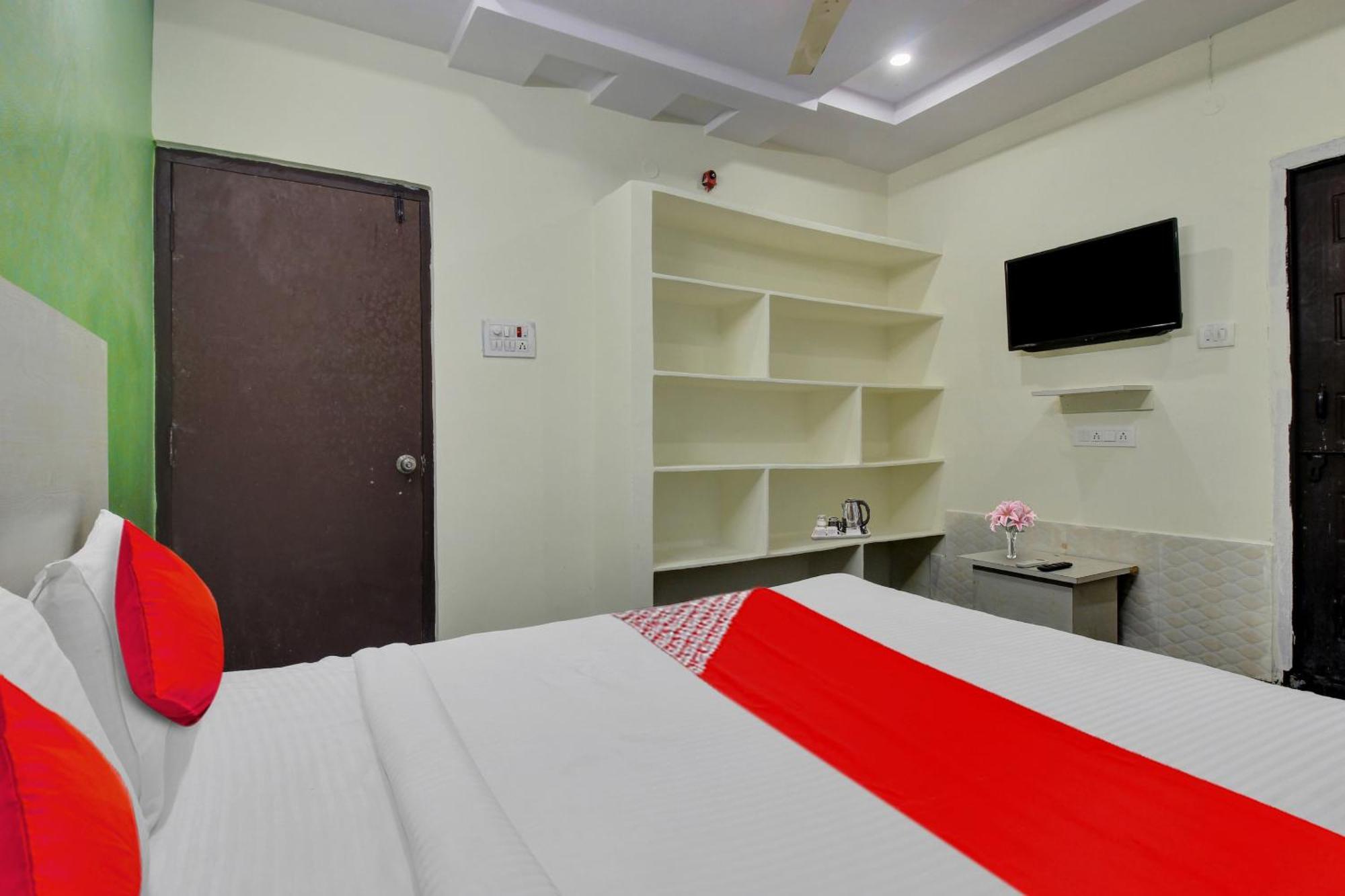Hotel O Lavish Stay Sururnagar Luaran gambar