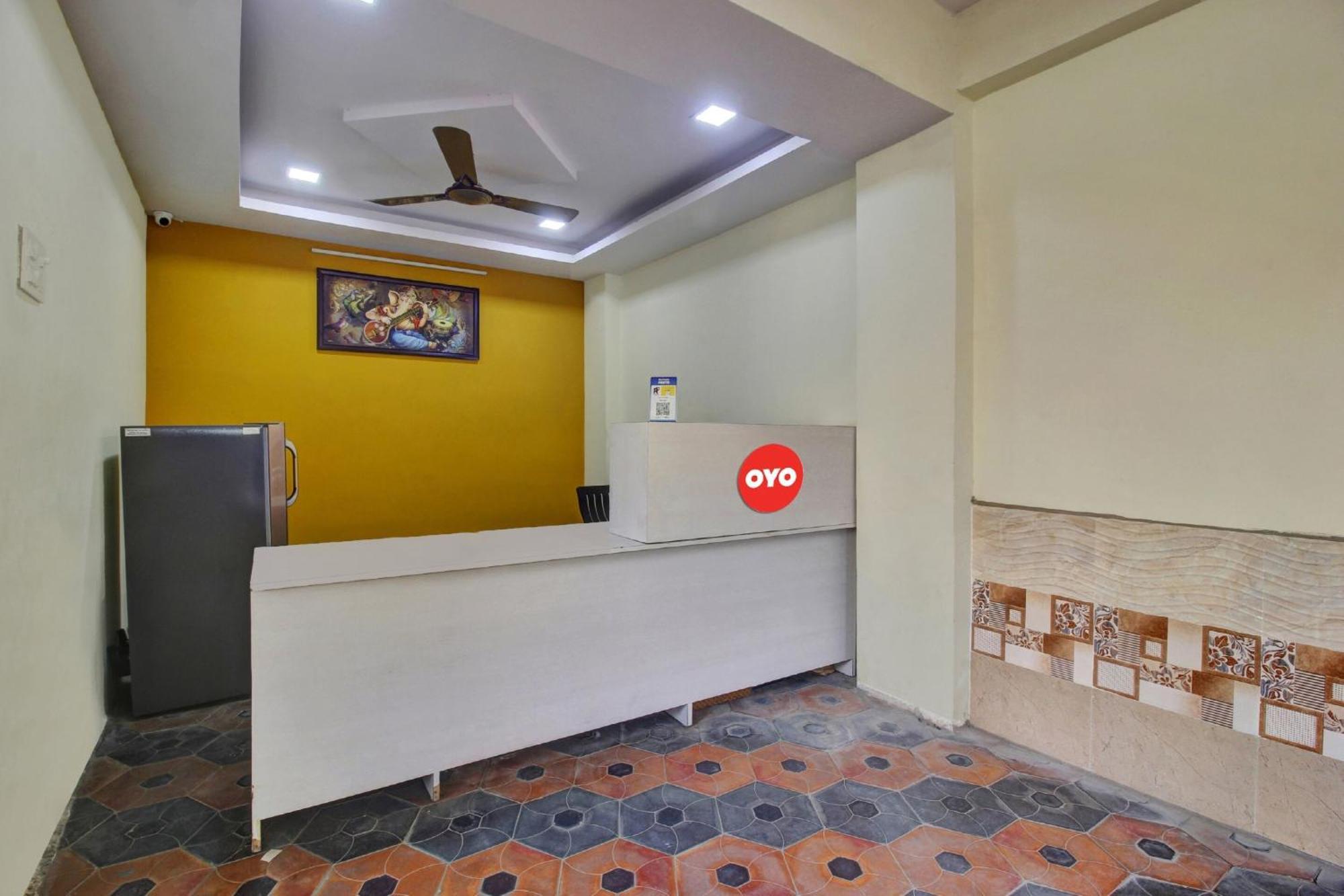 Hotel O Lavish Stay Sururnagar Luaran gambar