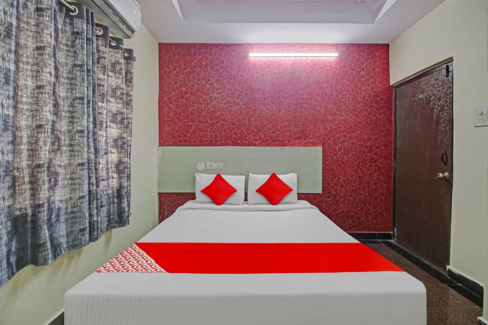 Hotel O Lavish Stay Sururnagar Luaran gambar